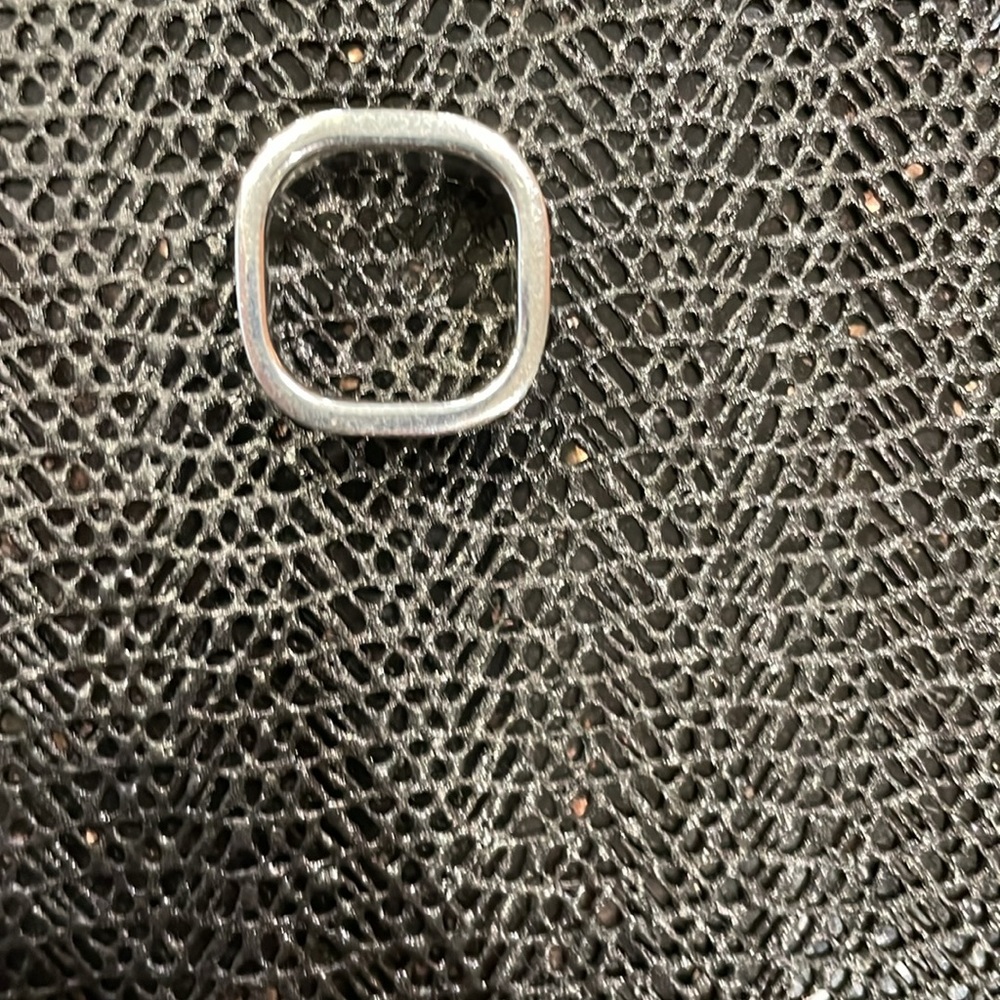 Unique Square Ring - image 3
